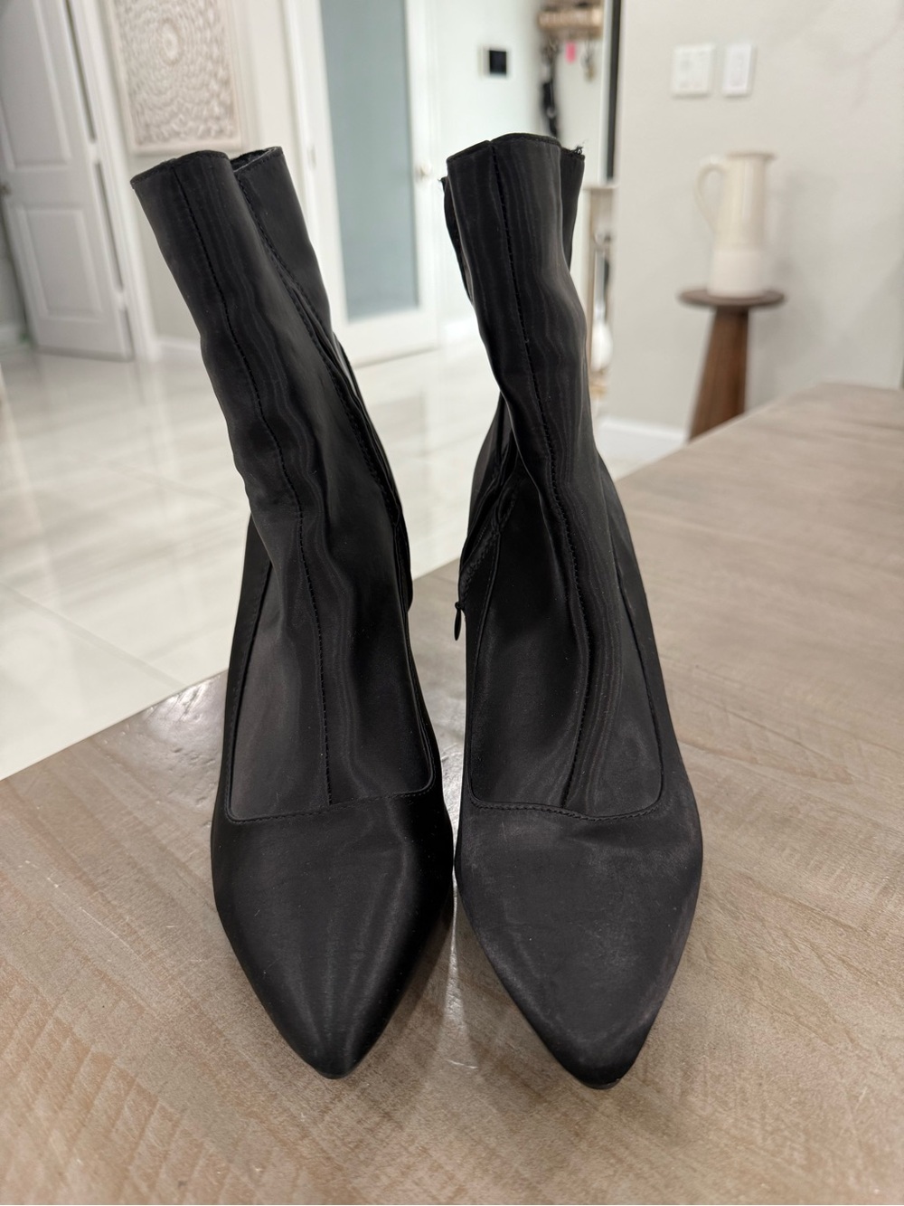 Forever 21 Black Pointed Toe Sock Boots Heels Size 7.5